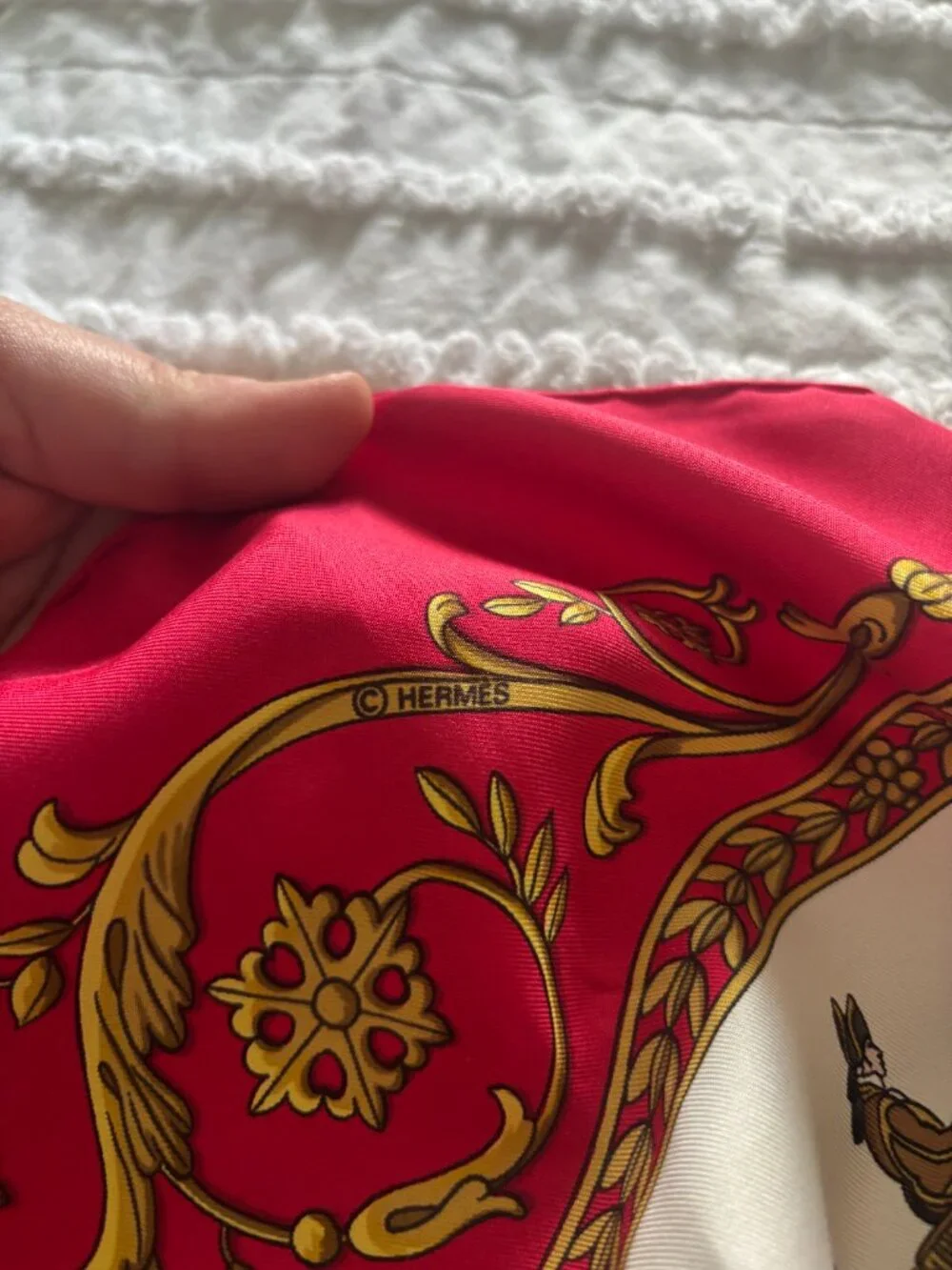 Hermes scarf Carre 90 Reds Silk100% Ledoux